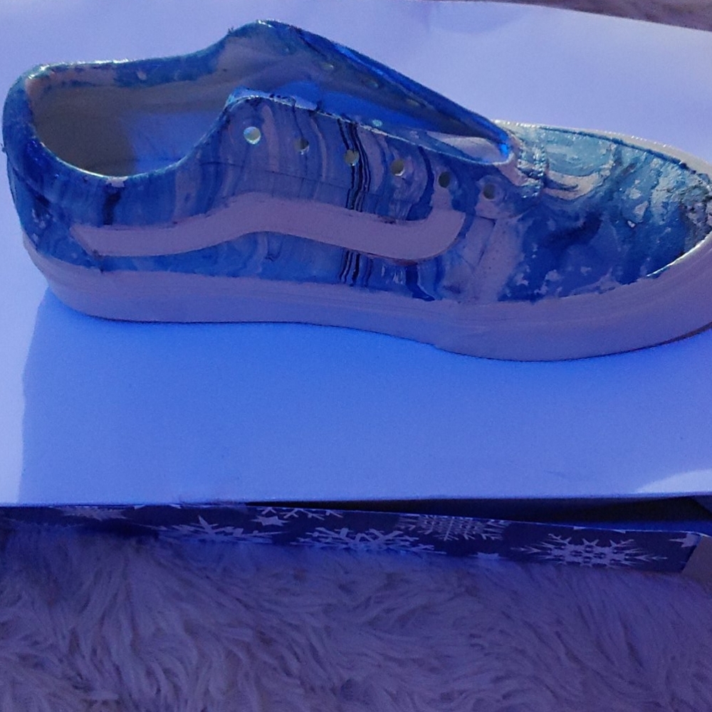 Custom vans ny Brooke